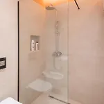מלון דירות Garden Center New Bazar 4*