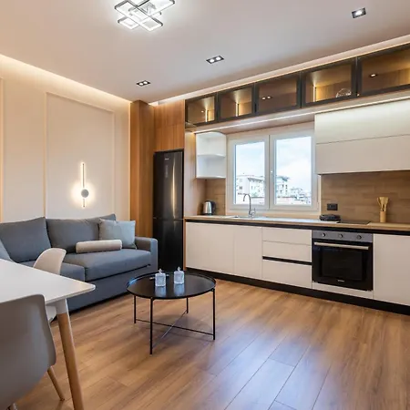 Garden Center New Bazar アパートホテル ティラナ