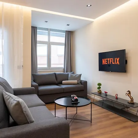 Garden Center New Bazar ティラナ