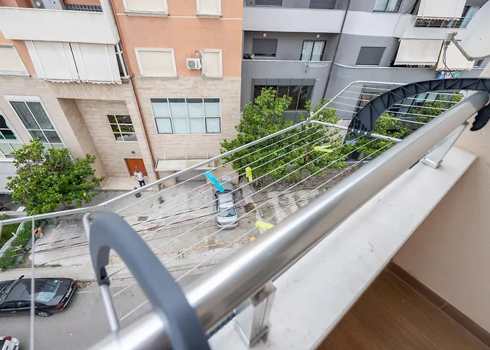 Aparthotel Garden Center New Bazar 3*