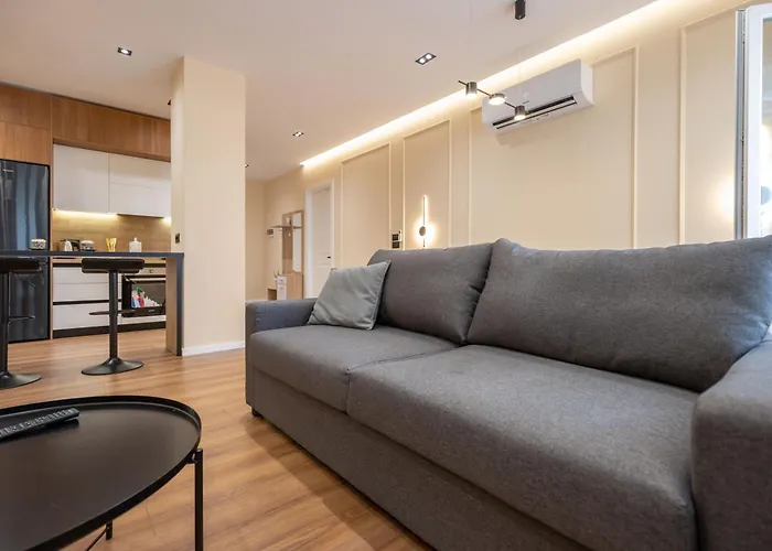 Garden Center New Bazar Aparthotel 3*