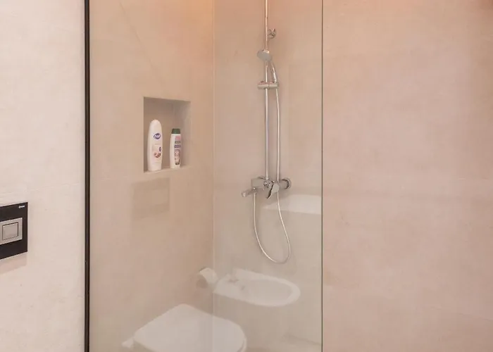 Aparthotel Garden Center New Bazar 3*